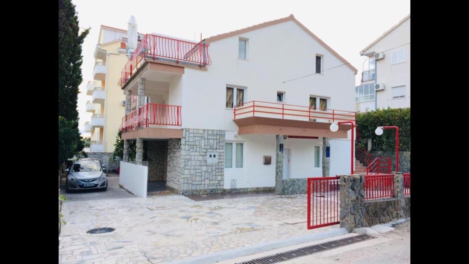 Apartmani Ema Traù Esterno foto
