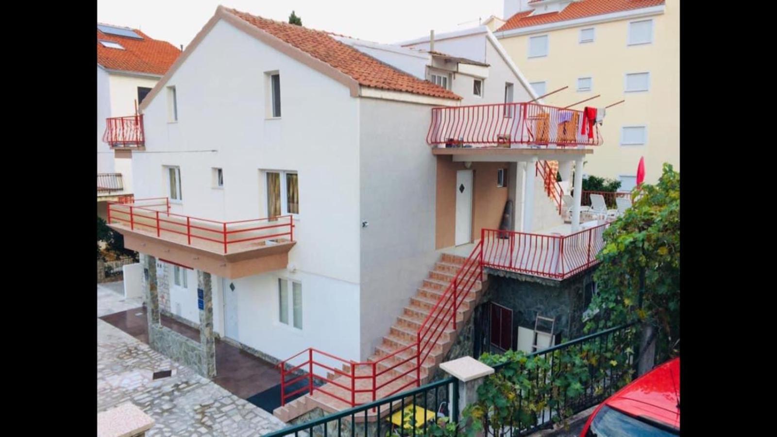 Apartmani Ema Traù Esterno foto