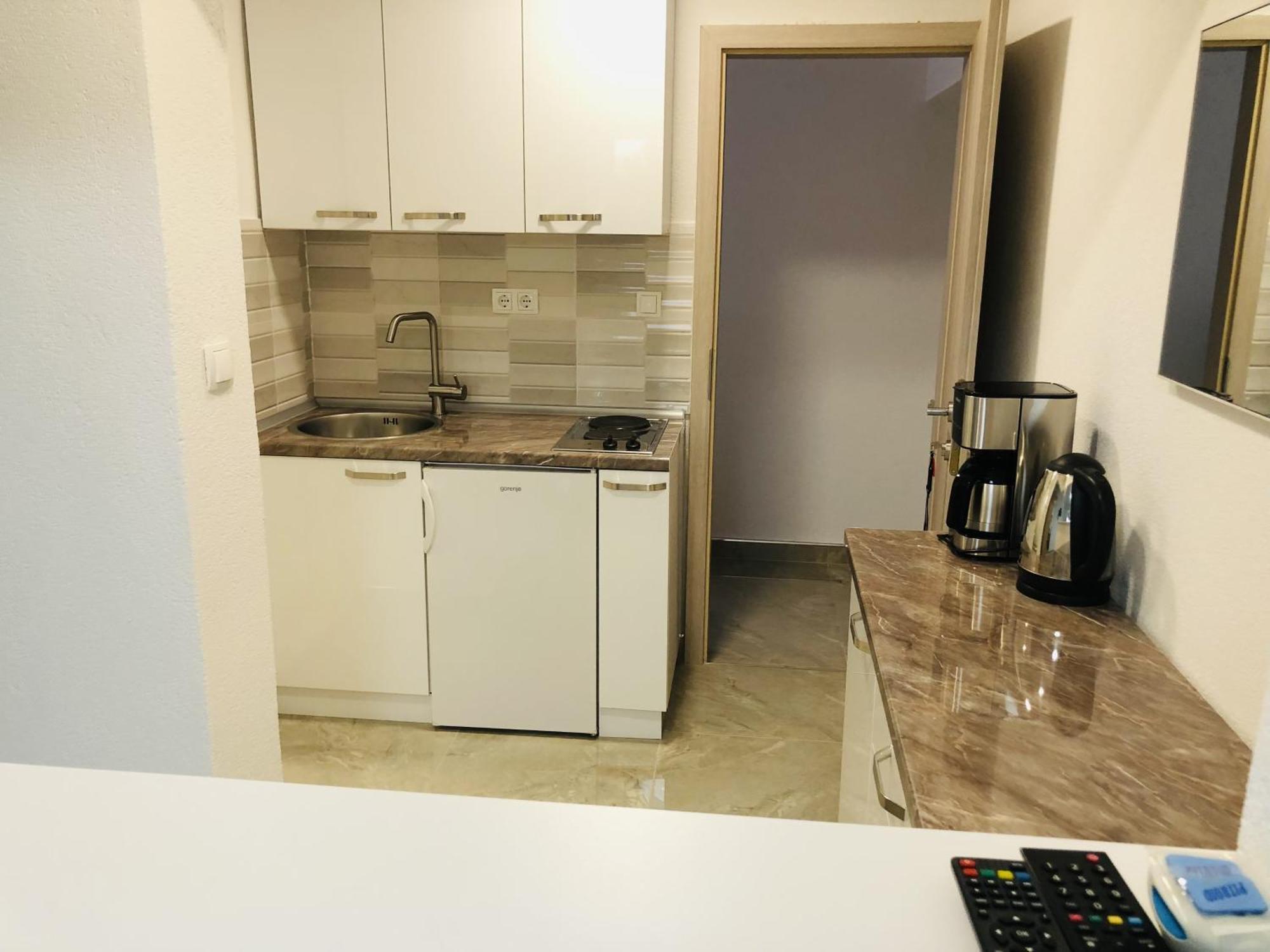 Apartmani Ema Traù Esterno foto