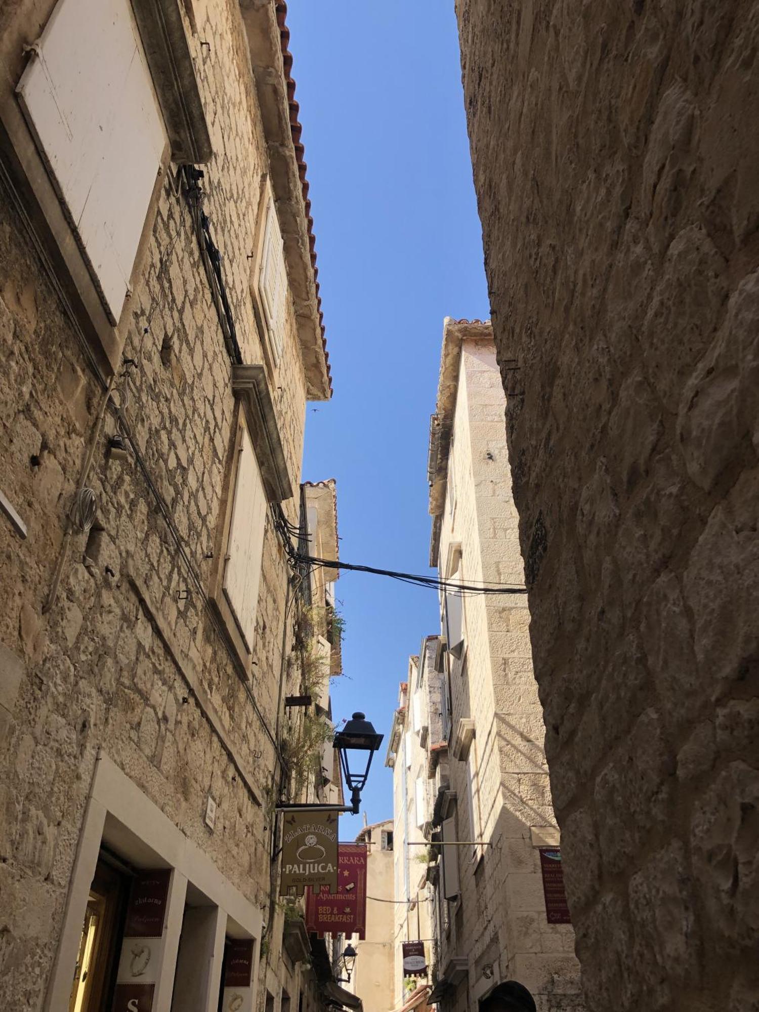 Apartmani Ema Traù Esterno foto