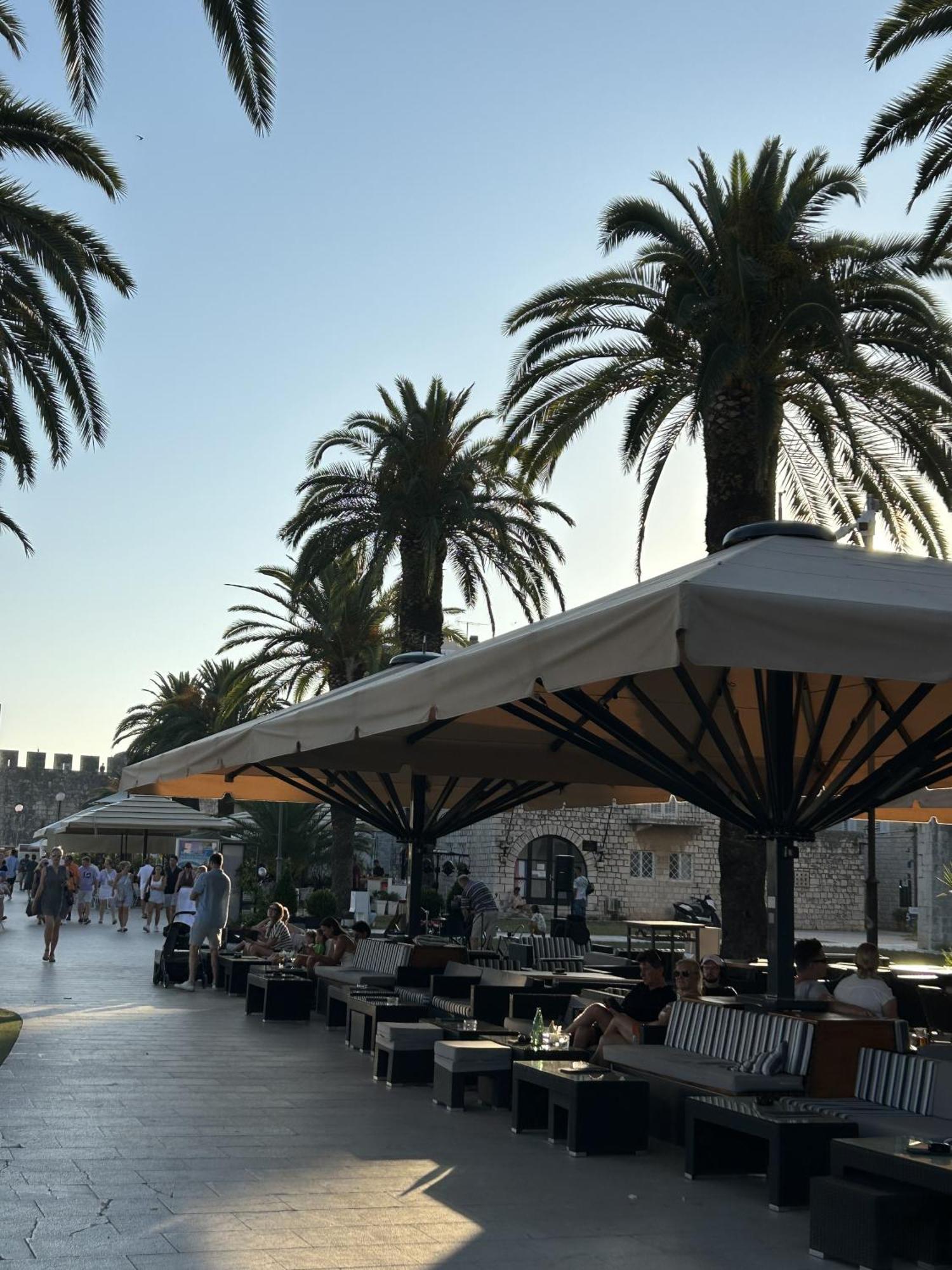 Apartmani Ema Traù Esterno foto