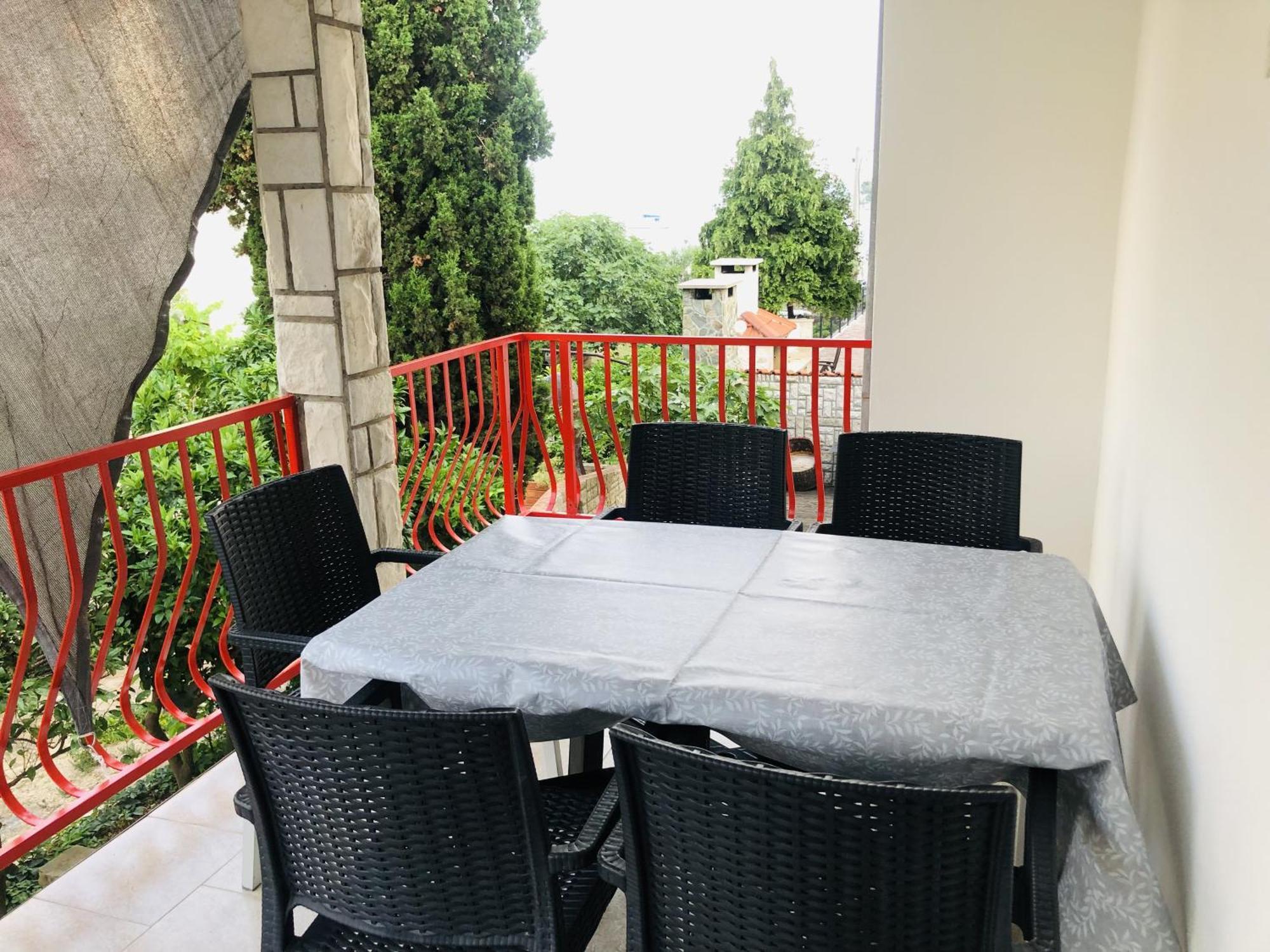 Apartmani Ema Traù Esterno foto