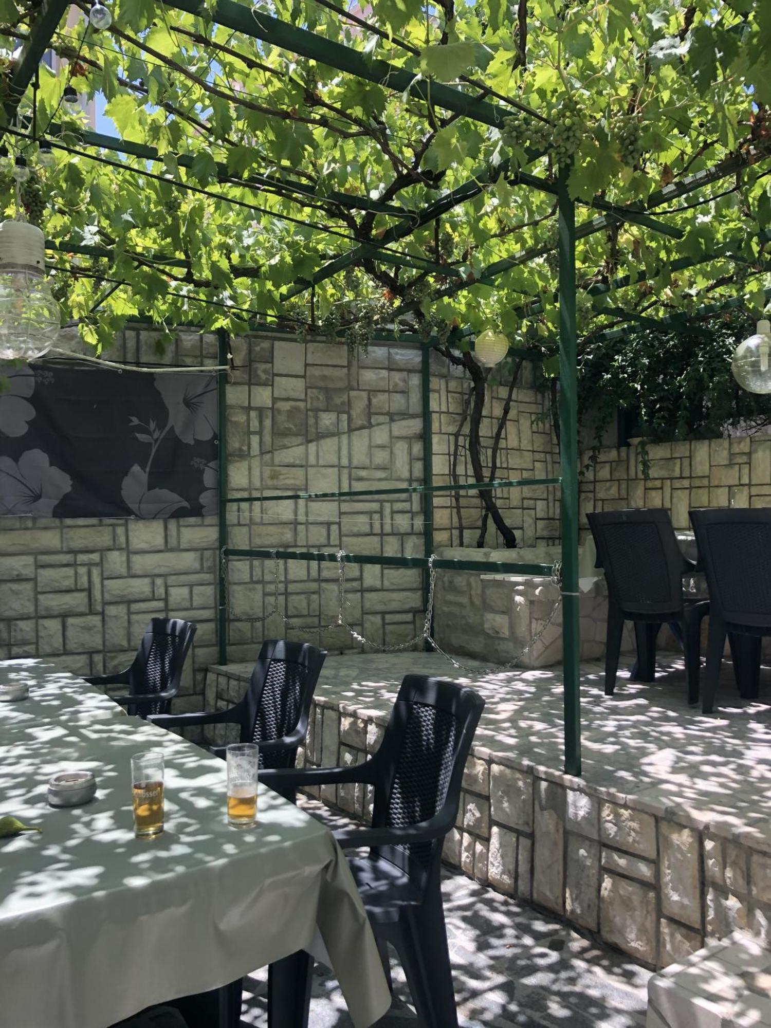 Apartmani Ema Traù Esterno foto